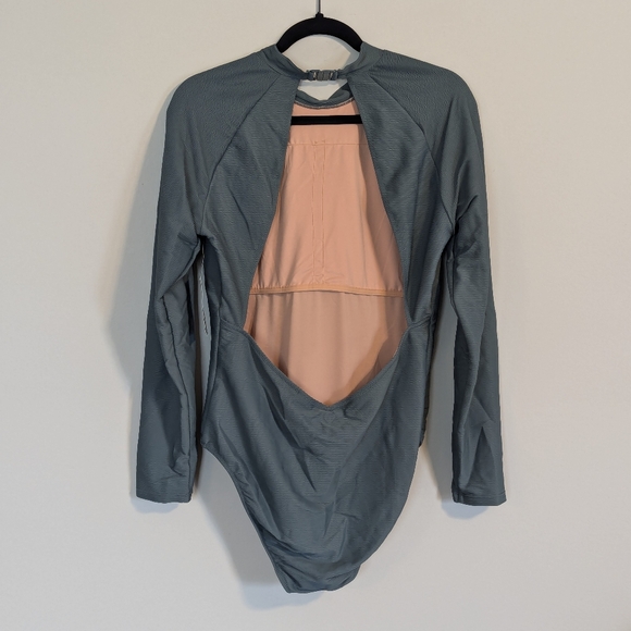 NWT J. Crew Teal Rashguard Long Sleeve Swimsuit - Picture 7 of 8